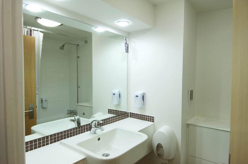 Premier Inn Frome Eksteriør billede